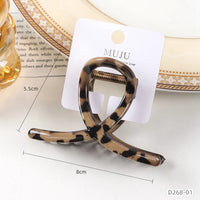 Leopard Print Hair Claw Clip for Women – Large Kawaii Coffee Colour Claw (13cm)