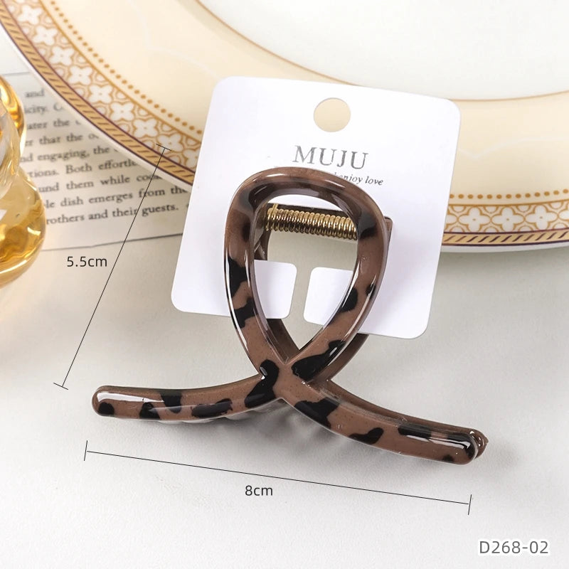 Leopard Print Hair Claw Clip for Women – Large Kawaii Coffee Colour Claw (13cm)