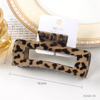 Leopard Print Hair Claw Clip for Women – Large Kawaii Coffee Colour Claw (13cm)