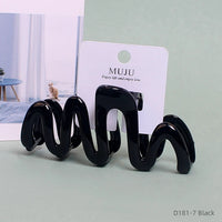 Fairy Wave Hair Claw Clip for Women – Sweet Cream Colour Large Plastic Claw (10.5cm)