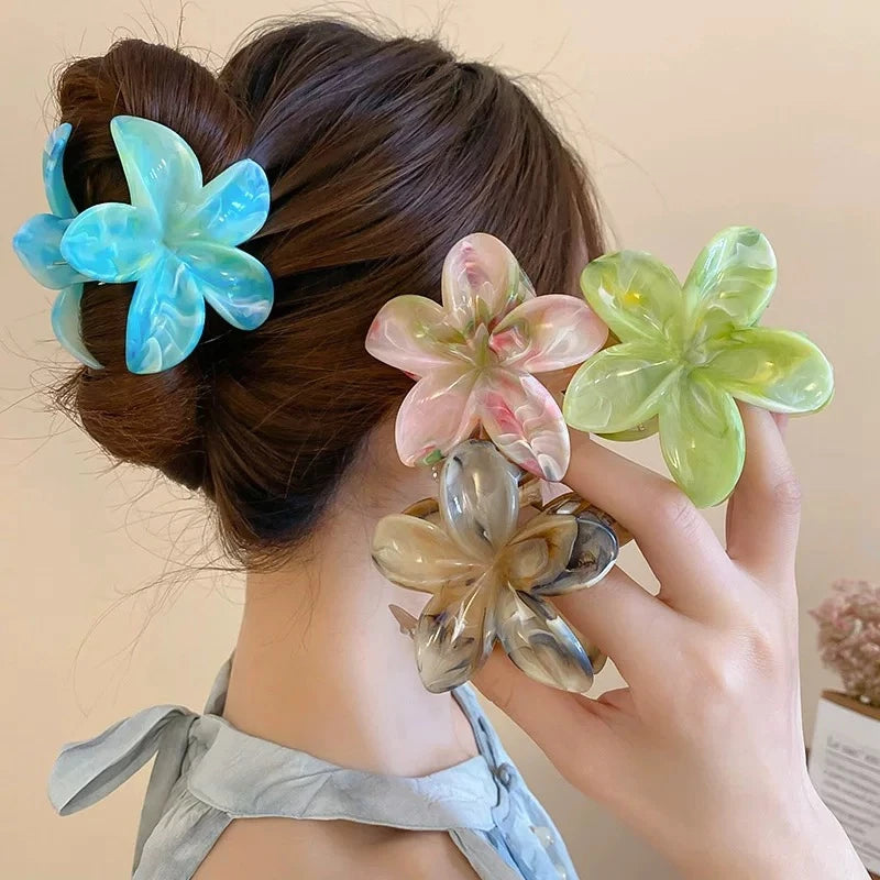 Chroma Flower Hair Claw Clip for Women – Gradient Marble Floral Claw (8cm)