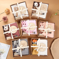 6pcs Animal Rattles Gift Box New Design Wooden Crochet Lion Bells Music Teething Bracelet Pacifier Dummy Clips Baby Products Toy
