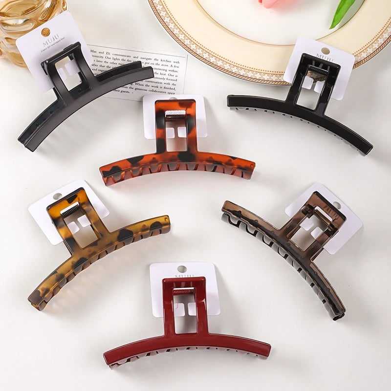 Large Leopard Print Hair Claw Clip for Women – PC Rectangle Back Head Claw (13cm)