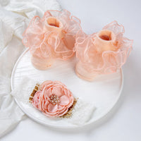 Hot Selling Newborn Floral Photography Props Soft Elastic Hair Band Casual Knitted Pearl Rhinestone Lace Headbands Socks Set