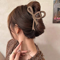 Maillard Style Matte Butterfly Hair Claw Clips for Women – Large Spray Paint Bow Claws (13cm)