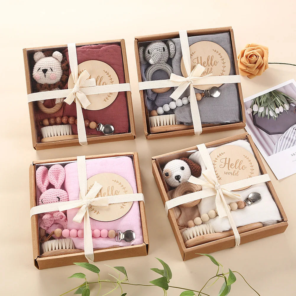 6pcs Animal Rattles Gift Box New Design Wooden Crochet Lion Bells Music Teething Bracelet Pacifier Dummy Clips Baby Products Toy