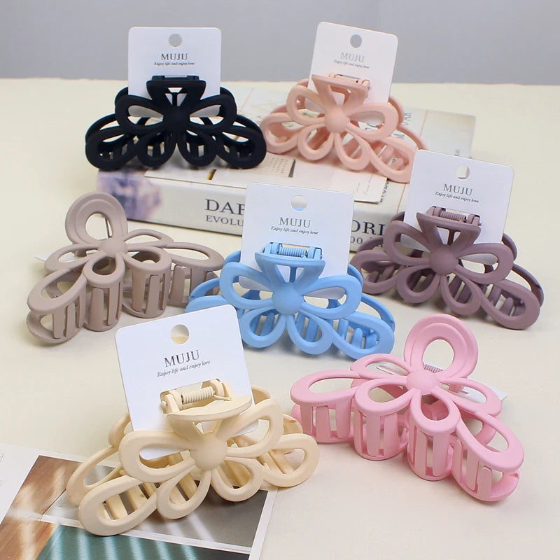 Premium Matte Bow Shark Claw Clip for Women – Gradient Back Head Hair Claw (11cm)