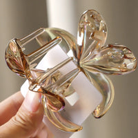 Raped Sample 8cm New Color Transparent Flower Hair Clips Premium Frangipani Hair Claw With Card Hair Clip Flower for Women Girls