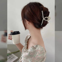 Light Luxury Pearl Claw Hair Clips 11cm Fashionable Plastic Styling for Back Head Shark Rapid Sample Available