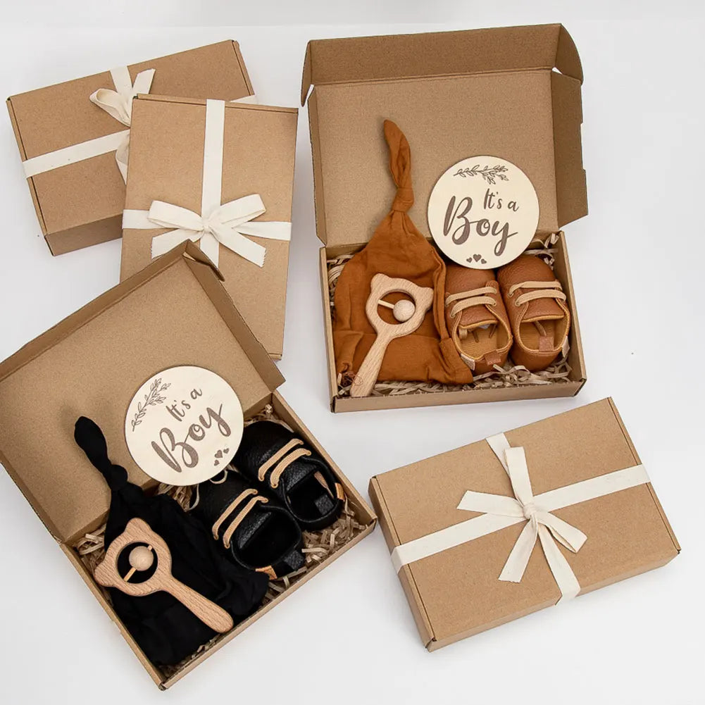 4 Pcs/Set Newborn Boys Shoes Beanie Gifts Sets  Beech Wood Rattles Toys Combination Factory Direct Customized