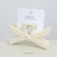 Korean Pearl Hair Claw Clip for Women – Mermaid Retro Temperament Shark Clip (7.5cm)