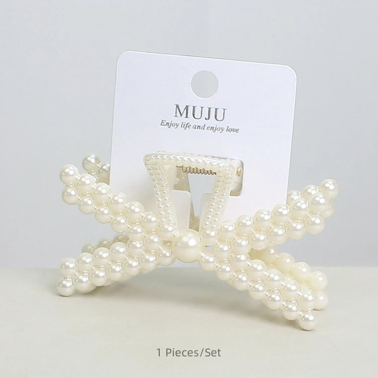 Korean Pearl Hair Claw Clip for Women – Mermaid Retro Temperament Shark Clip (7.5cm)